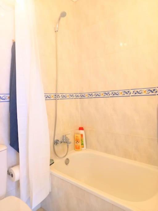 Habitacion Privada Dorive Con Bano Privado San Andres  Екстер'єр фото